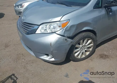 2016 Toyota Sienna Xle 7 Passenger z USA, uszkodzony, nr VIN 5TDDK3DC2GS141869
